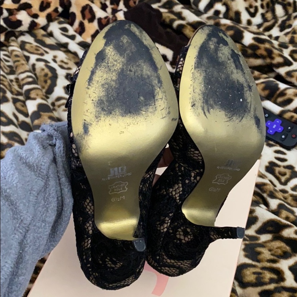 Heels - Picture 3 of 4